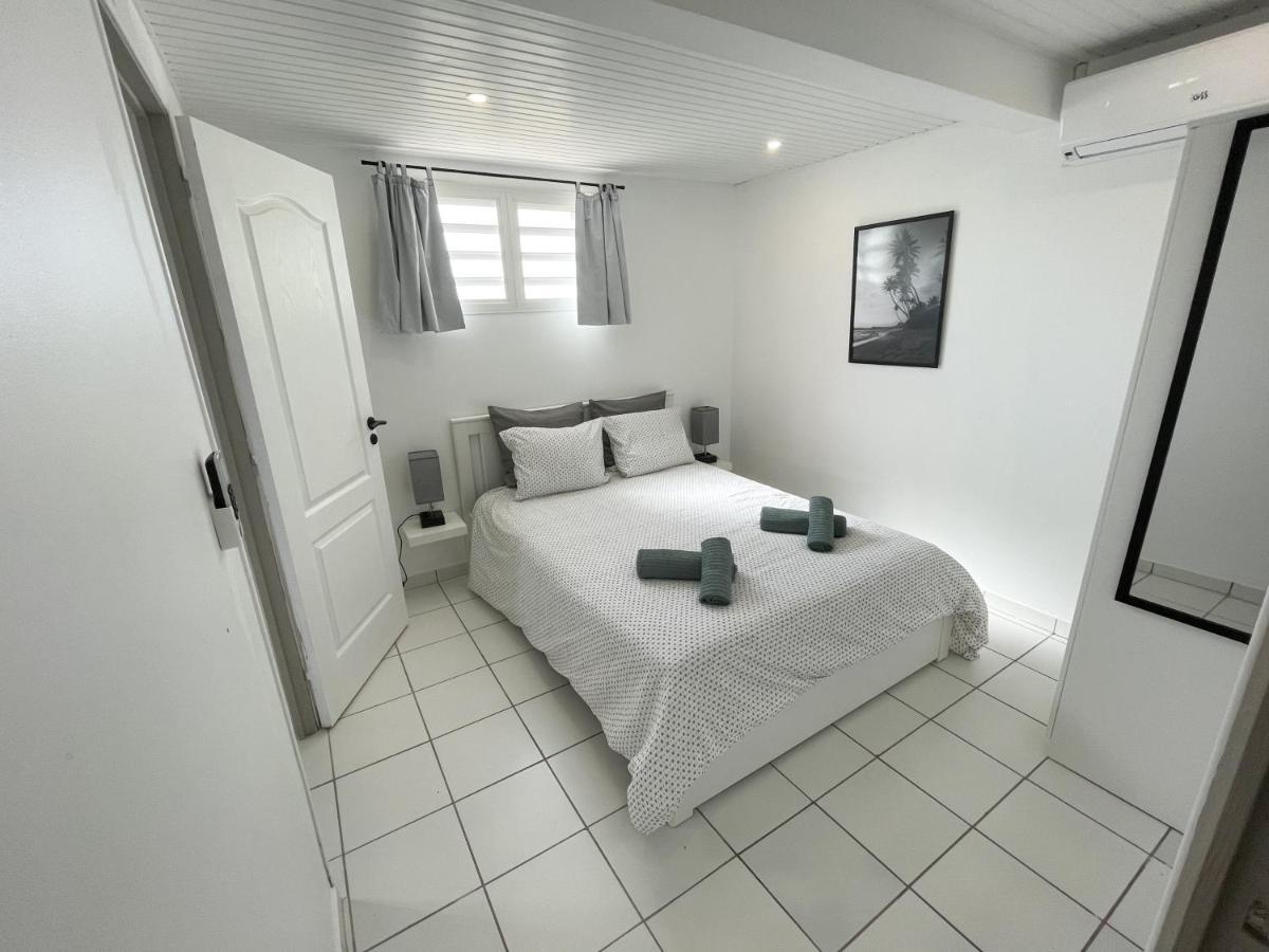 Apartamento Chez Rey Riviere-Salee Exterior foto