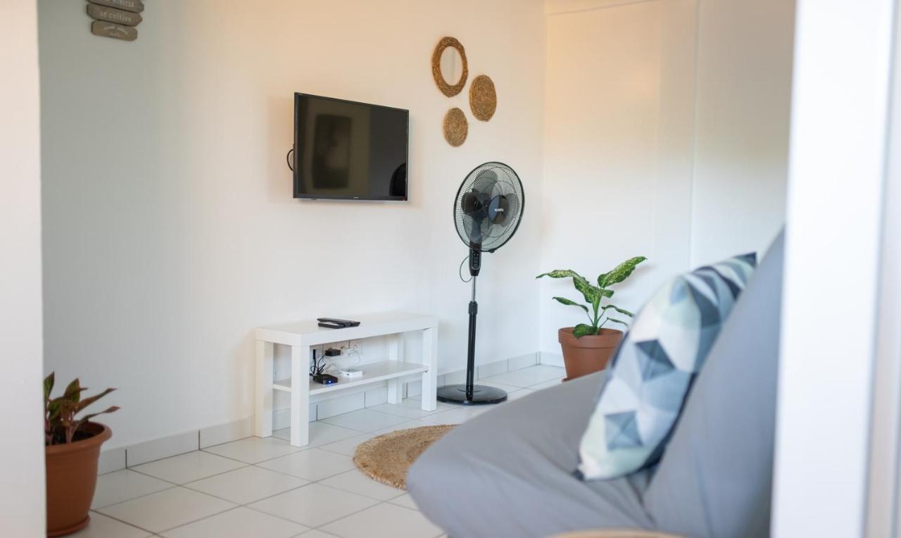 Apartamento Chez Rey Riviere-Salee Exterior foto