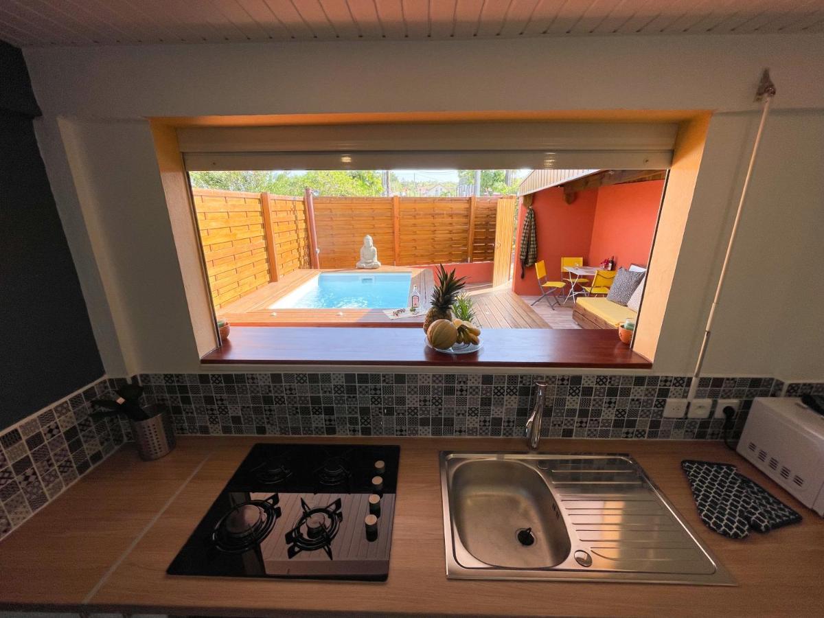 Apartamento Chez Rey Riviere-Salee Exterior foto
