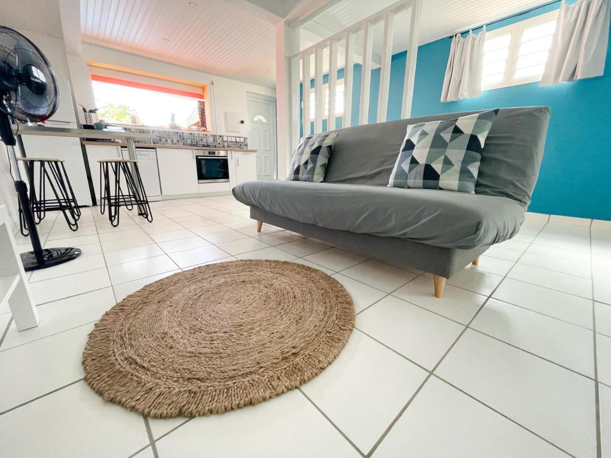 Apartamento Chez Rey Riviere-Salee Exterior foto