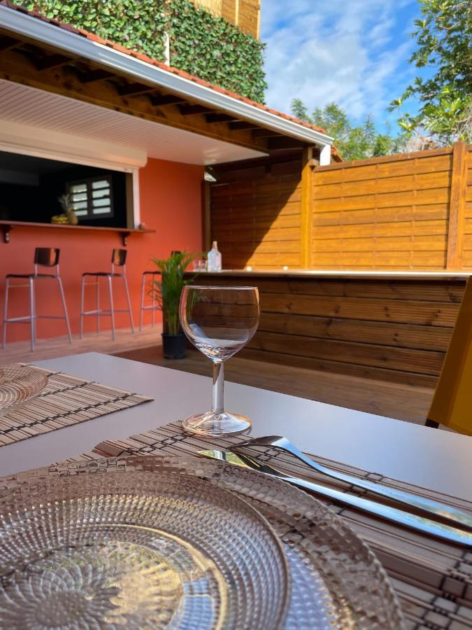 Apartamento Chez Rey Riviere-Salee Exterior foto